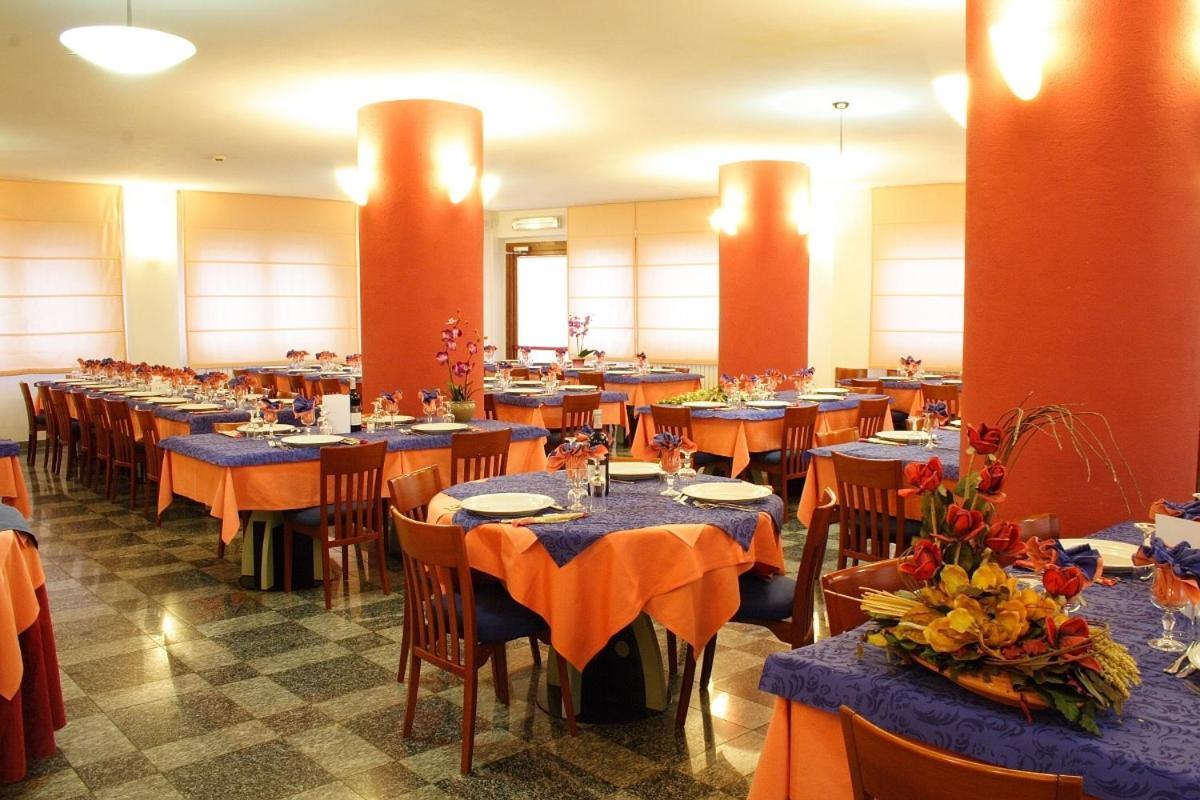 Hotel Derby Aprica Exterior photo